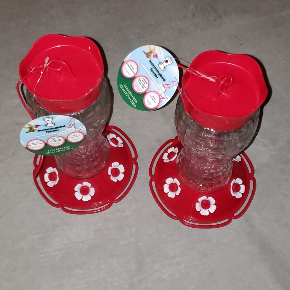 LOT OF 2 HUMMINGBIRD FEEDERS BRAND NEW